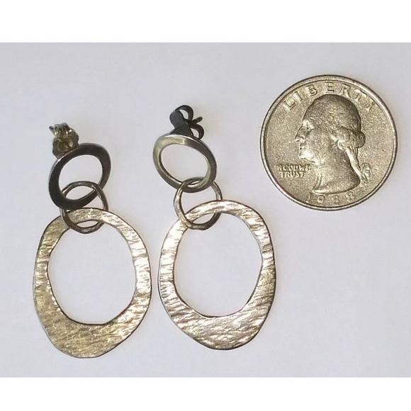 Silpada Vintage Sterling Silver Oxidized Textured Interlocking Circles Earrings - Picture 9 of 9